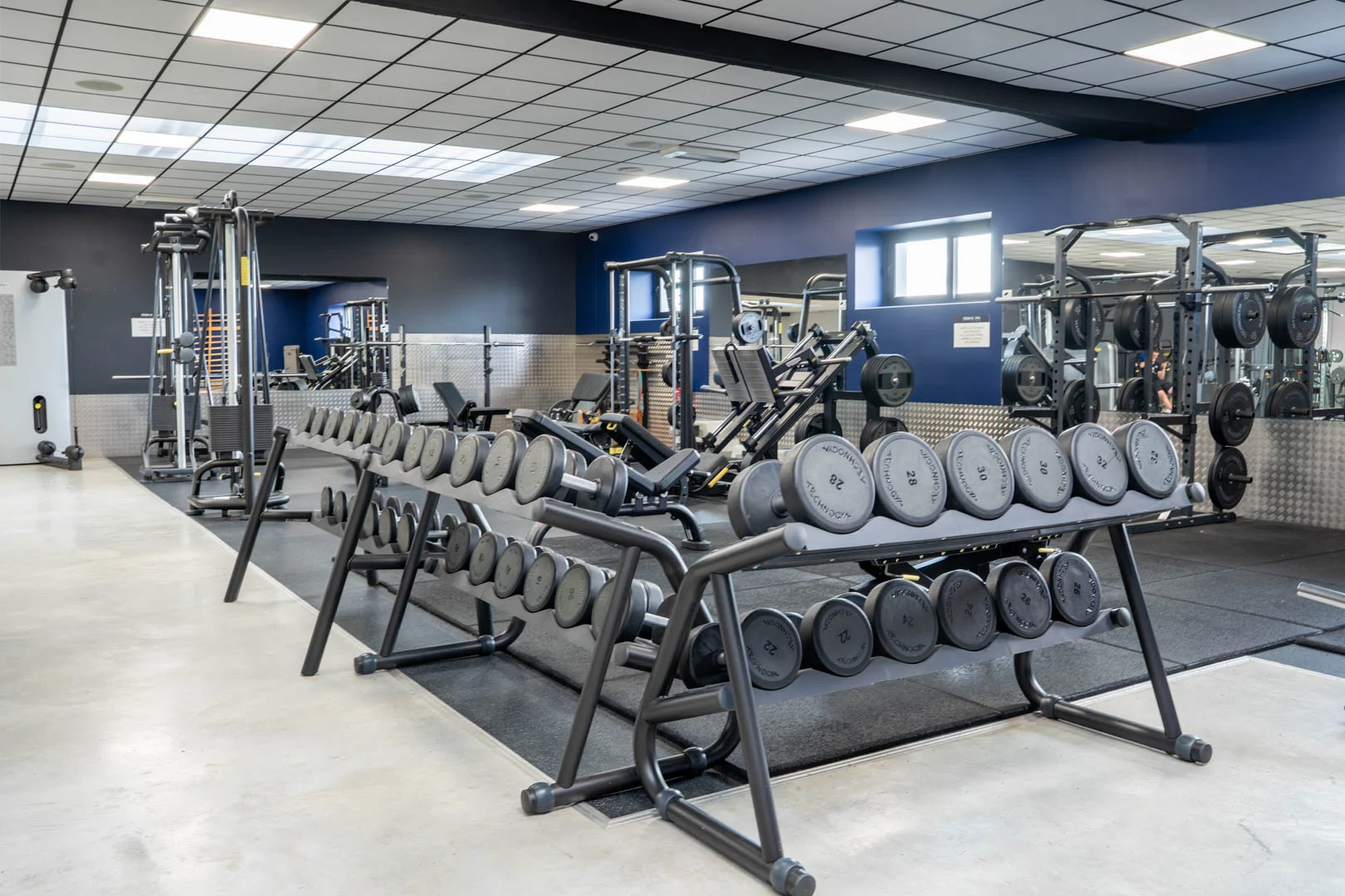 Plateau de musculation Iron Sculpt Fitness à Saint-Ouen-l’Aumône